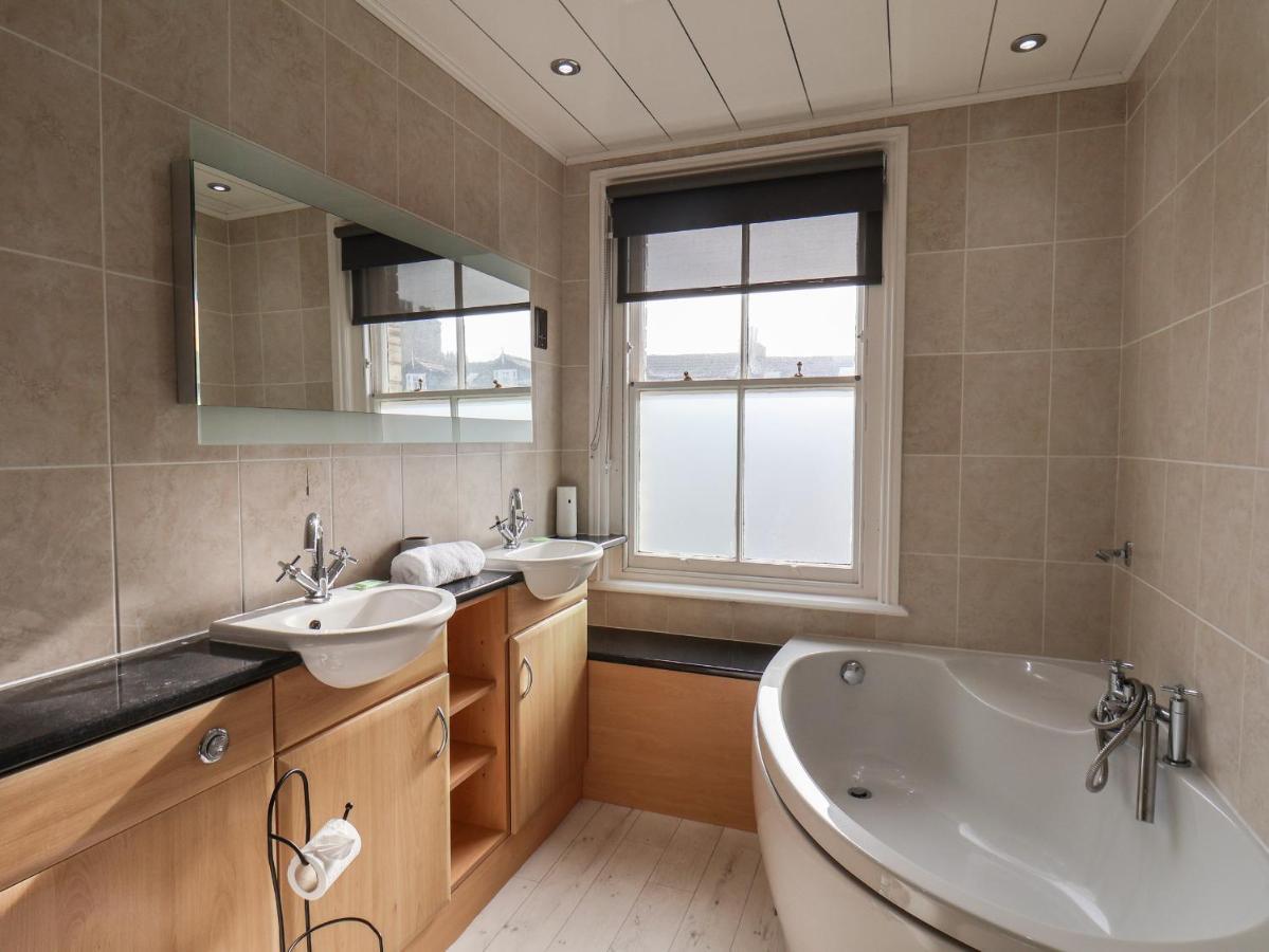 Sunnyvale House Villa Whitby Ngoại thất bức ảnh
