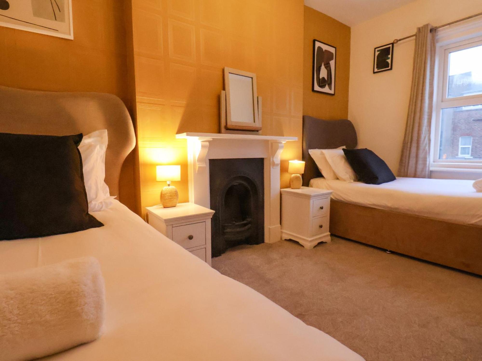 Sunnyvale House Villa Whitby Ngoại thất bức ảnh